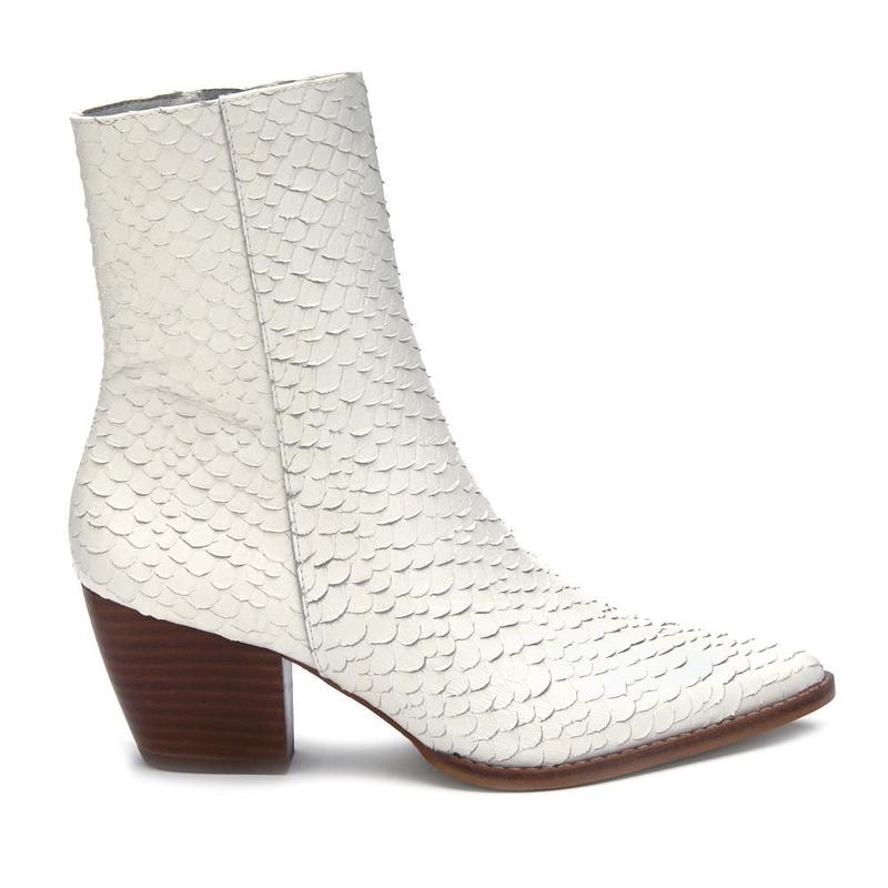 Matisse Caty White Boots