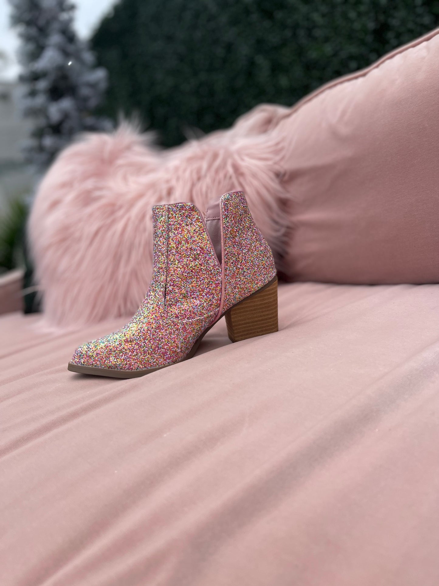 Fiera Pink Glitter Bootie